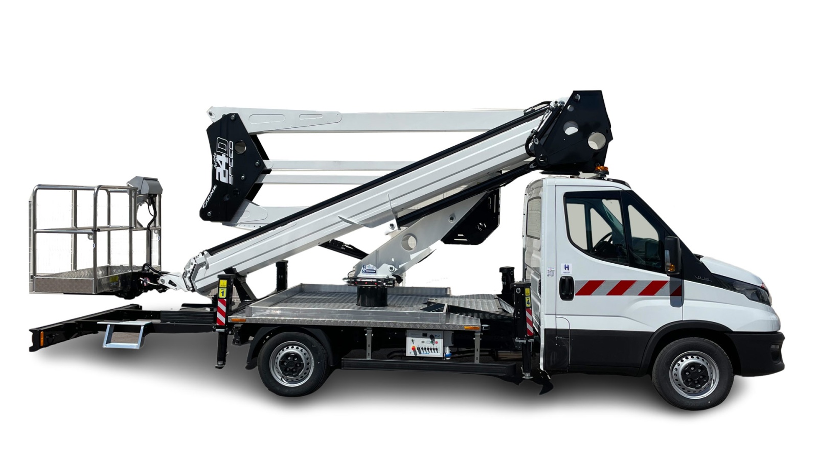 Camion nacelle 24m 330