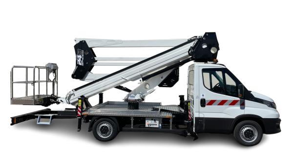 Camion nacelle 24m